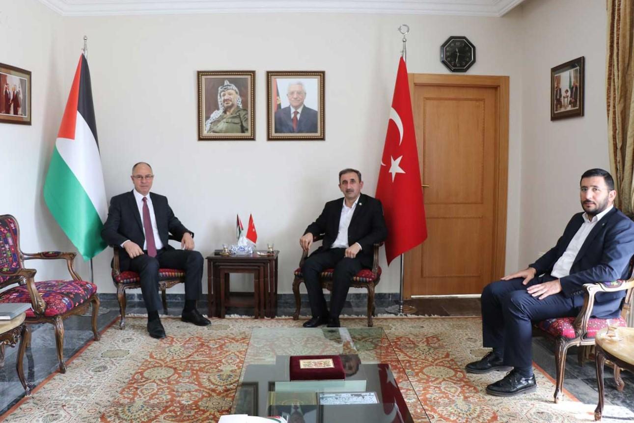 HÜDA PAR'dan Filistin Büyükelçiliğine ziyaret HÜDA PAR'dan Filistin Büyükelçiliğine ziyaret